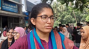 কেন্দ্রের ভেতরে আচরণবিধি লঙ্ঘন হচ্ছে: উমামা ফাতেমা