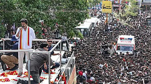 দুঃখ-যন্ত্রণা ভাষায় প্রকাশ করা সম্ভব নয়: বিজয় থালাপাতি