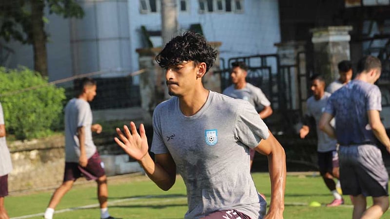 প্রবাসী জায়ানকে ‘পরখ’ করতে চান কাবরেরা