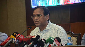বিকল্প ব্যবস্থা ছাড়া হকার উচ্ছেদ নয়: ডিএসসিসি প্রশাসক