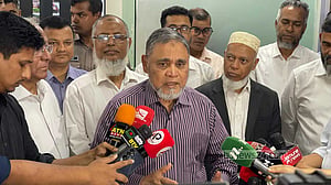 নির্বাচনে ‘আন্তর্জাতিক মান’ দেখাতে চান সিইসি