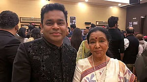 ‘কণ্ঠ ও জ্যোতি নিয়ে চিরদিন বেঁচে থাকবেন আশাজি’: শোকস্তব্ধ রহমান