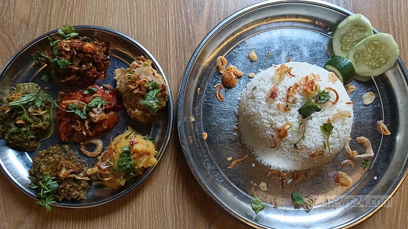 বৈশাখে বাংলা খাবারের স্বাদে