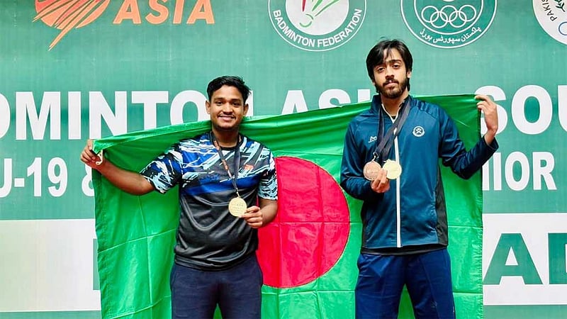 পাকিস্তানের ব্যাডমিন্টনে সোনা জয় সিফাত-নাজমুল জুটির