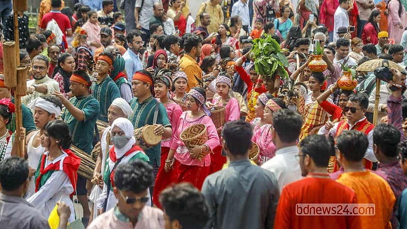 কেমন হল চারুকলার ‘বৈশাখী শোভাযাত্রা’?