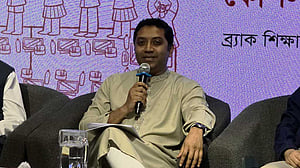প্রাথমিকে বিনামূল্যে স্কুলের পোশাক দেবে সরকার: ববি হাজ্জাজ
