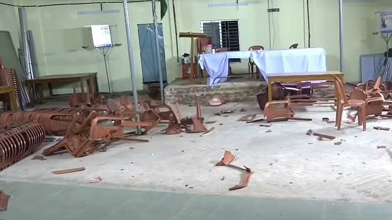 চট্টগ্রামে জামায়াত পরিচালিত পাঠাগারে ভাঙচুর