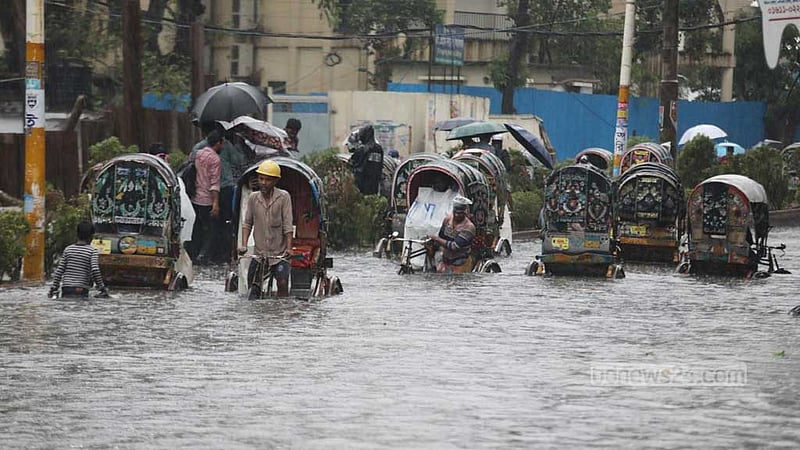 বৃষ্টি: চট্টগ্রামের প্রবর্তক এলাকা ফের তলিয়েছে