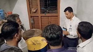 চুয়াডাঙ্গায় বাড়িতে অবৈধভাবে ডিজেল মজুদ করায় জেল-জরিমানা