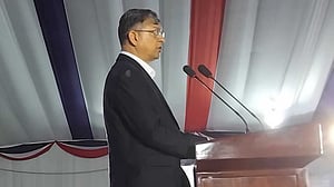 কোস্ট গার্ডের জনবল দ্বিগুণ বৃদ্ধির প্রতিশ্রুতি স্বরাষ্ট্রমন্ত্রীর
