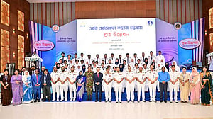 চট্টগ্রামে নৌবাহিনী মেডিকেল কলেজের যাত্রা শুরু