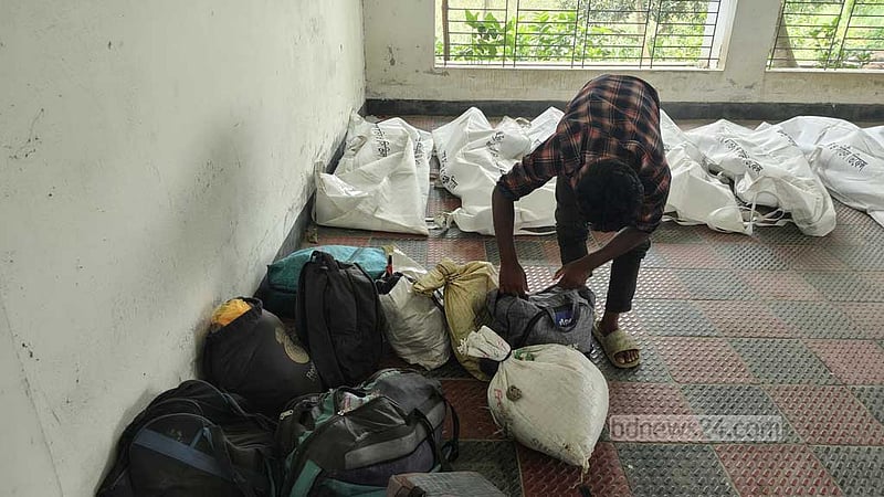 জীবিকার খোঁজে এসে জীবন হারালেন তারা