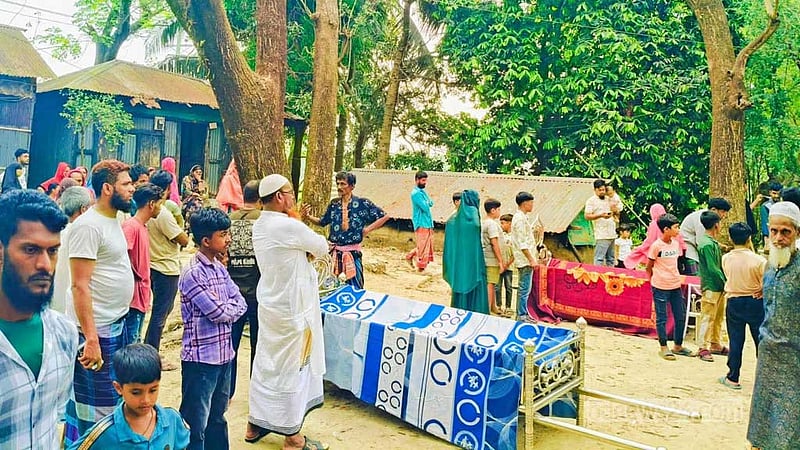 কয়েক ঘণ্টার মধ্যে ঢাকা-চট্টগ্রাম মহাসড়কে চার দুর্ঘটনা, নিহত ৬