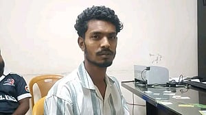 চবিতে ‘নারায়ে তাকবির’ স্লোগান দেওয়া নিয়ে বিতণ্ডা, ২ শিক্ষার্থীকে পিটুনি