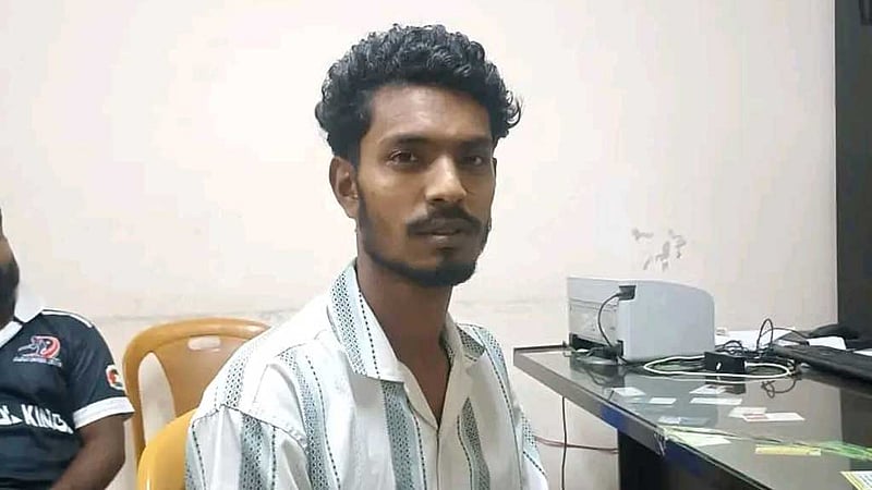 চবিতে ‘নারায়ে তাকবির’ স্লোগান দেওয়া নিয়ে বিতণ্ডা, ২ শিক্ষার্থীকে পিটুনি
