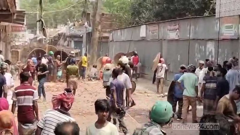 ভাঙ্গায় দ্বিতীয় দফায় ৪ গ্রামের সংঘর্ষ, পুলিশসহ আহত অর্ধশতাধিক