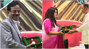 স্বাধীনতা পদক নিলেন হানিফ সংকেত ও বশির আহমেদের মেয়ে