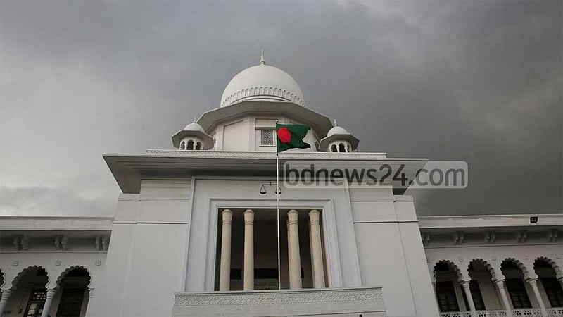 অব্যাহতি পাওয়া সহকারী অ্যাটর্নি জেনারেলের বিরুদ্ধে ৩ কোটি টাকা আত্মসাতের অভিযোগ