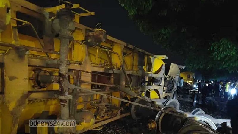 হবিগঞ্জে তেলবাহী ট্রেন লাইনচ্যুত, সিলেট রেল বিচ্ছিন্ন