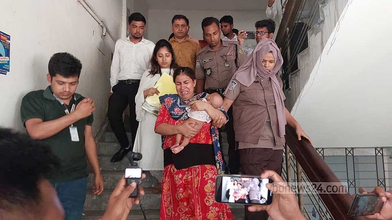 দেড় মাসের শিশু নিয়ে কারাগারে যাওয়া সেই মায়ের জামিন