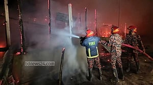 খাগড়াছড়িতে রাতের আঁধারে স্কুলে ভয়াবহ আগুন, সব পুড়ে ছাই