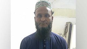খতনা করাতে গিয়ে শিশুর পুরুষাঙ্গ কেটে ফেলার অভিযোগ, ওষুধের দোকানি আটক