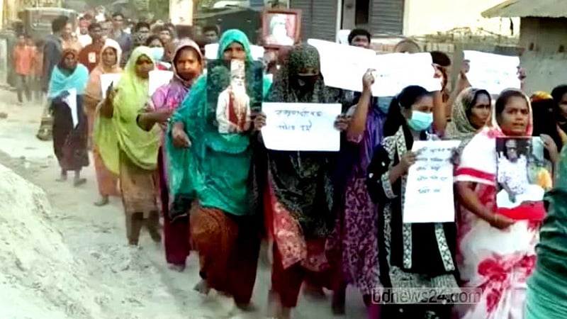 কুষ্টিয়ায় পীর হত্যা: মামলার ৭২ ঘণ্টা পরও গ্রেপ্তার নেই