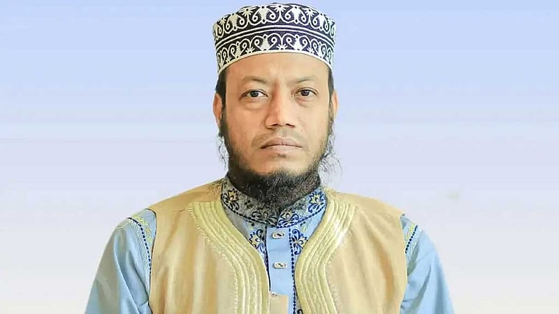 ঘুষ প্রস্তাবকারীদের পরিচয় প্রকাশের দাবিতে আমির হামজাকে ‘লিগ্যাল নোটিশ’