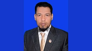 লালমনিরহাটে মাদক মামলায় ইউপি চেয়ারম্যানের ৫ বছরের জেল
