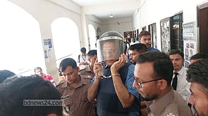 রিমান্ড শেষে ডিজিএফআইয়ের মামুন খালেদ কারাগারে