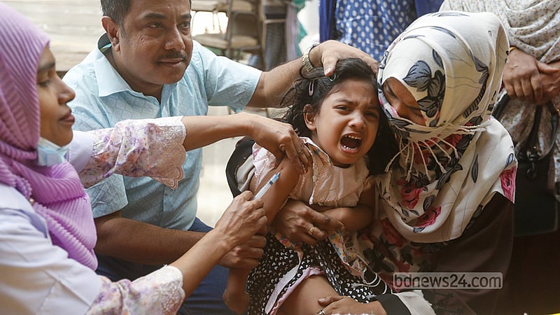 লক্ষণ এক হলেও চিকেনপক্স ও হামে পার্থক্য আছে
