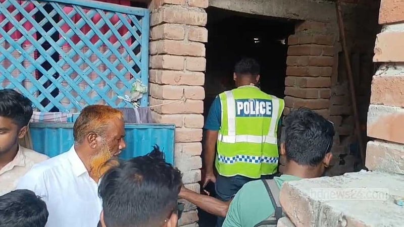 মেহেরপুরে জমি নিয়ে মামলার পরদিনই গৃহবধূর মরদেহ উদ্ধার
