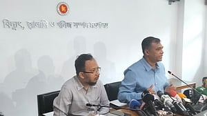 জ্বালানিতে এপ্রিলে ‘নিরাপদ আছি’: মন্ত্রণালয়
