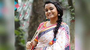 ঢাবি ছাত্রীর ‘আত্মহত্যা’, শিক্ষক গ্রেপ্তার