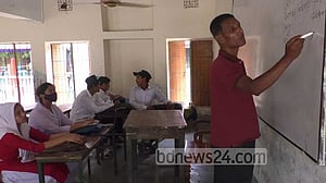 আলোচিত বিজ্ঞান শিক্ষক হৃদয় মণ্ডল মারা গেছেন