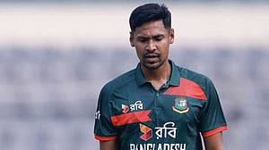 মুস্তাফিজ এখন ফিট, পরের ম্যাচের পেস আক্রমণে থাকছেন কে কে