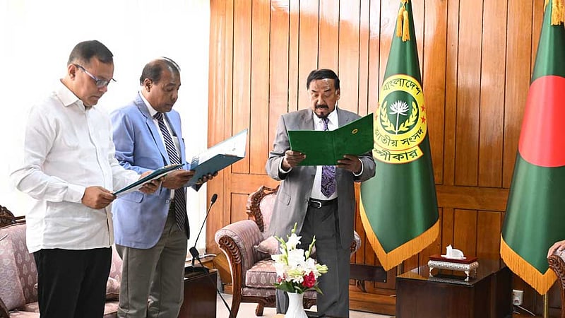 নতুন দুই এমপির শপথ