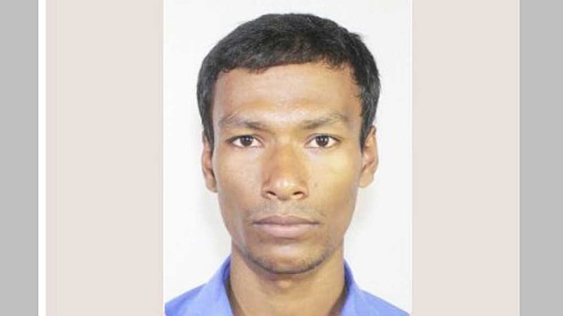 কোম্পানীগঞ্জে ৩৬৭ বোতল বিদেশি মদসহ র‍্যাবের হাতে যুবক আটক