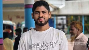 নোয়াখালীতে যুবদল নেতা গুলিবিদ্ধ, বিএনপি নেতাকে কুপিয়ে জখম