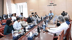 বিএনপি সরকার গণমাধ্যমের স্বাধীনতায় বিশ্বাসী: প্রধানমন্ত্রী