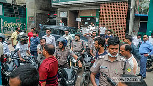 অগ্রাধিকার ভিত্তিতে তেল চায় পুলিশ