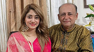 প্রতারণার মামলায় অভিনেত্রী পূজা চেরির বাবা কারাগারে