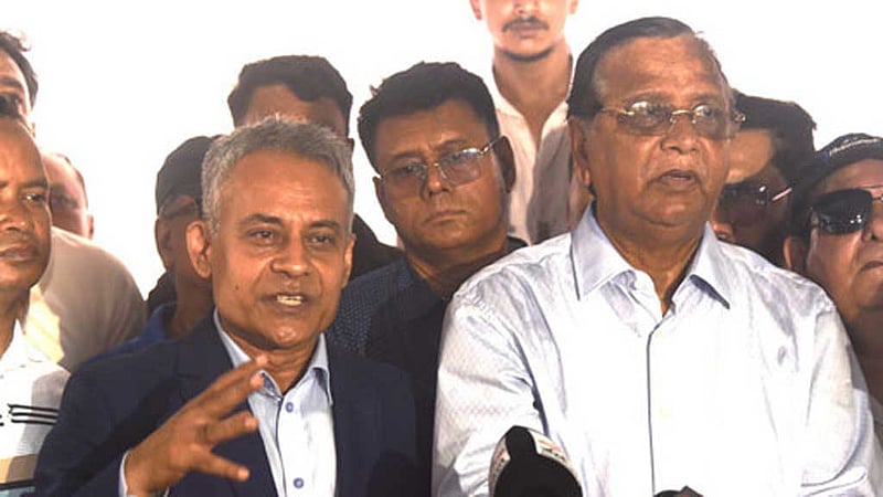 ধানমন্ডি লেকে নির্দিষ্ট সীমানার বাইরে ব্যবসা নয়: মন্ত্রী রবিউল