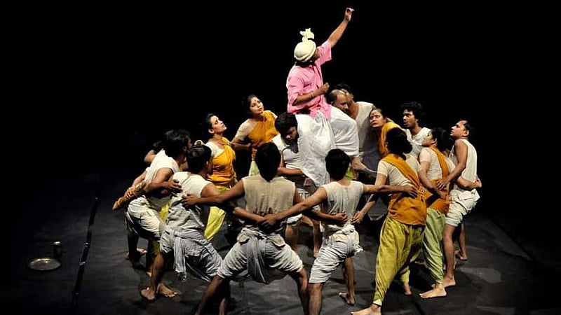 শিল্পকলায় মঞ্চে আরণ্যকের ‘রাঢ়াঙ’