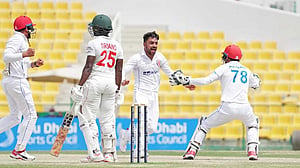 বছরে একটি টেস্ট খেলার কথা ভাবছেন রাশিদ