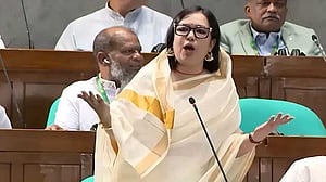 স্বরাষ্ট্রমন্ত্রীর আশ্বাসের পরও দেশে ‘মবের সংস্কৃতি’ চলছে: সংসদে রুমিন ফারহানা
