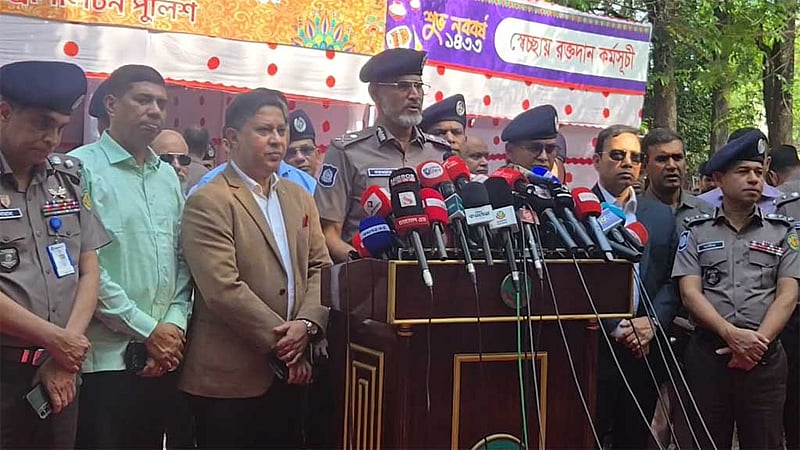 পহেলা বৈশাখে নিরাপত্তা হুমকি নেই: ডিএমপি