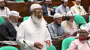 ‘কিছুই বুঝতে পারিনি’: দেরিতে বিলের কপি পেয়ে জামায়াত আমির