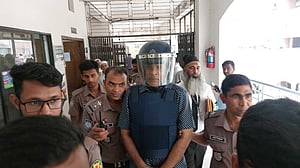ডিজিএফআইয়ে ২০ মাস চাকরি জীবনের ‘কালো অধ্যায়’: আদালতে শেখ মামুন