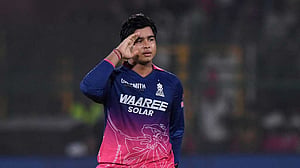 কামিন্সের ‘প্রিয় ক্রিকেটার’ এখন সুরিয়াভানশি